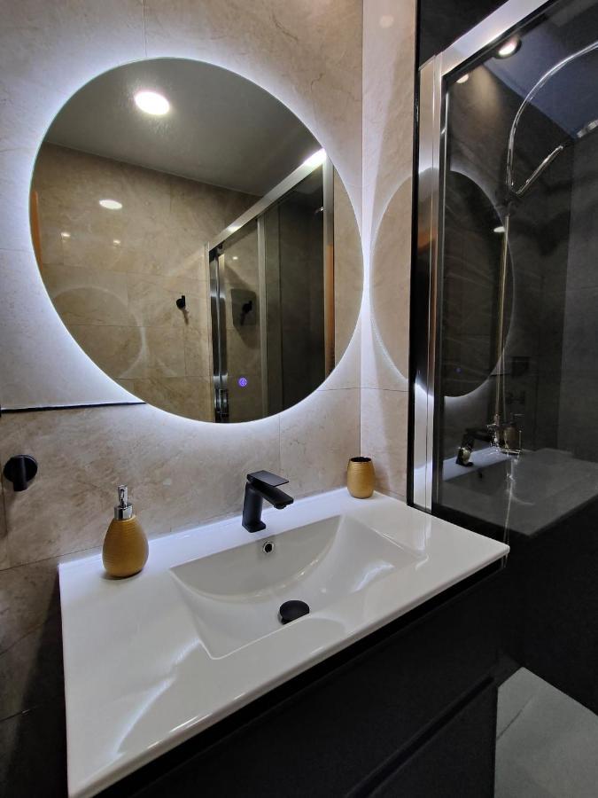 Budha Luxury Apartment Centro Historico De マラガ エクステリア 写真